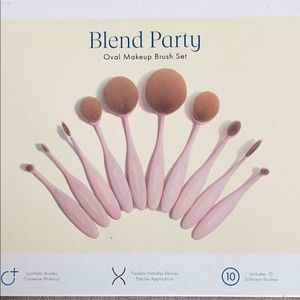 Oval Makeup Brush Set